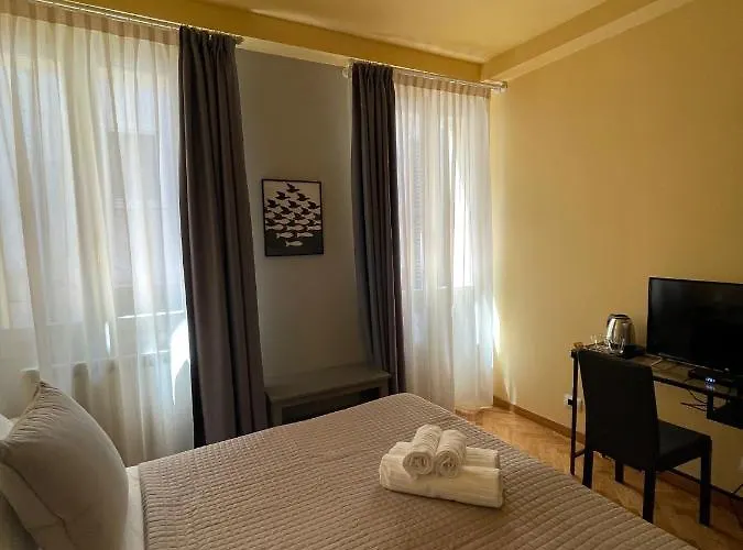 Apartment Hotel Marchesini 4*